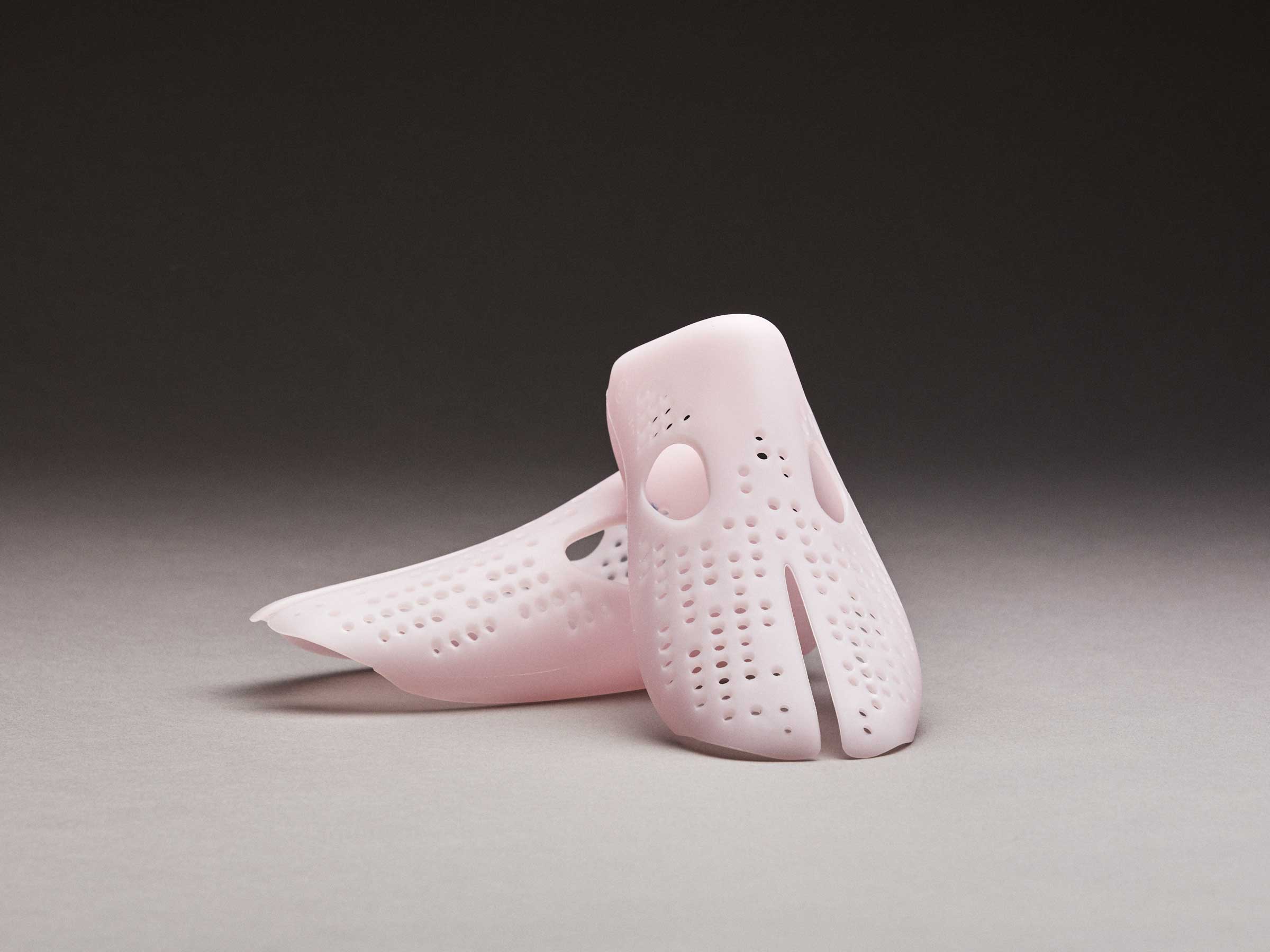 Shoe tree - SR01 - Baby Pink Translucent